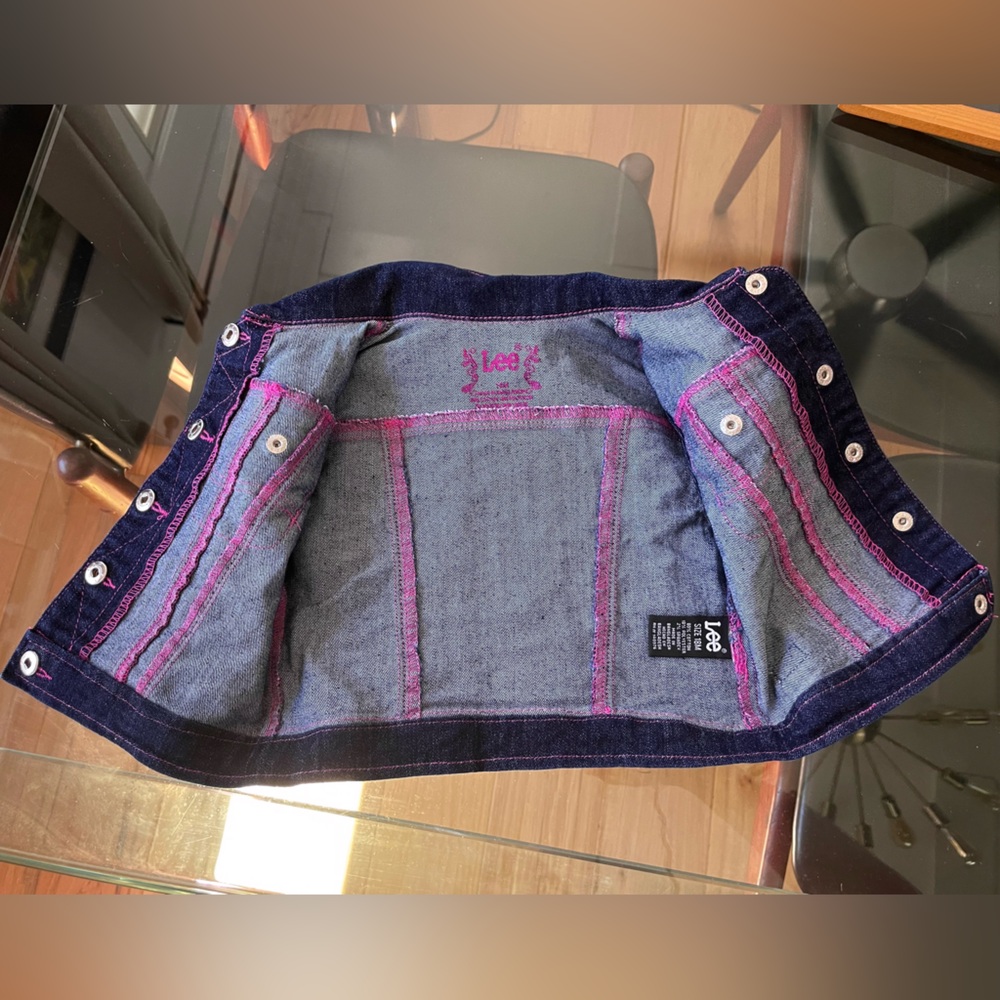 Vintage Y2K Lee Jeans Baby Girl Denim Vest, Rhinestone Buttons, Pink Stitching - Picture 9 of 12